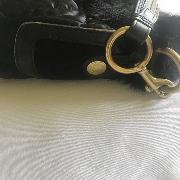 Coach satin handbag with fur trim - Picture 3 of 3